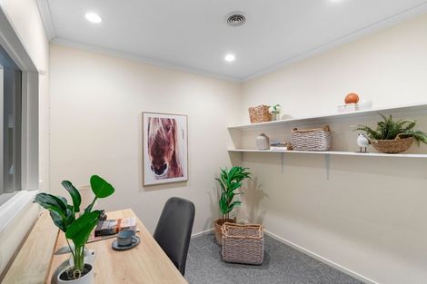 Photo of property in 1 Roseash Lane, Levin, 5510