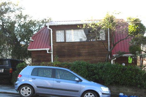 Photo of property in 5 Regent Road, North Dunedin, Dunedin, 9016