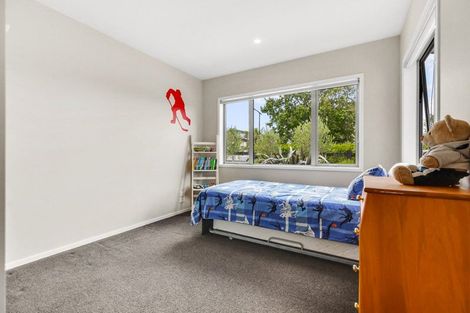 Photo of property in 5 Raymond Grace Avenue, Huapai, Kumeu, 0810