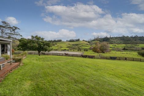Photo of property in 77 Hodge Road, Coroglen, Whitianga, 3591