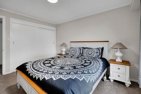 Photo of property in 78a Awanui Street, Merrilands, New Plymouth, 4312