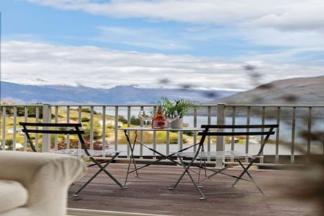 Photo of property in 45 Dart Place, Fernhill, Queenstown, 9300