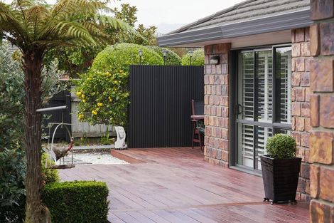 Photo of property in 2 Jeannie Way, Waikanae Beach, Waikanae, 5036