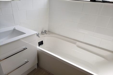 Photo of property in 19 Penion Drive, Flat Bush, Auckland, 2023