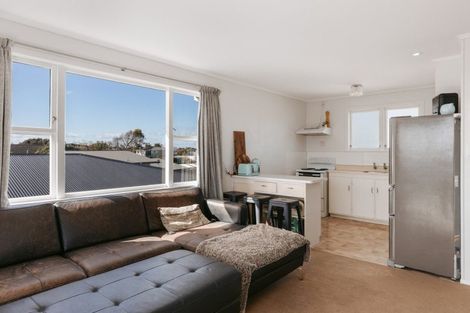 Photo of property in 22 Karewa Parade, Papamoa Beach, Papamoa, 3118