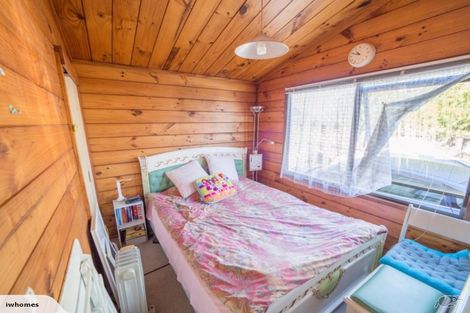 Photo of property in 20 Hedge Row, Sunnyhills, Auckland, 2010