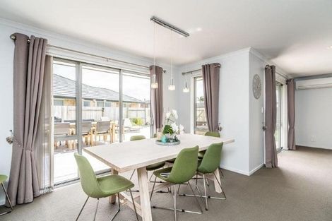 Photo of property in 45 Kowi Lakes Drive, One Tree Point, 0118