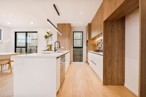 Photo of property in 76 Tir Conaill Avenue, Flat Bush, Auckland, 2019