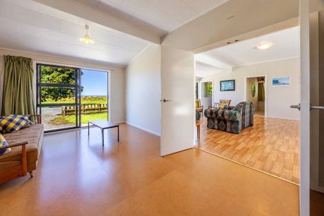 Photo of property in 3 Mchardy Place, Blackhead, Porangahau, 4284