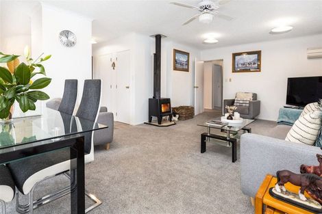 Photo of property in 48b Mclauchlan Street, Springlands, Blenheim, 7201