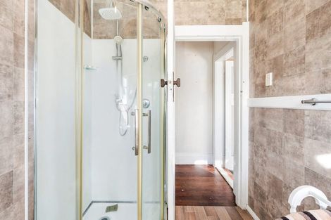 Photo of property in 7 Whimp Avenue, Onerahi, Whangarei, 0110