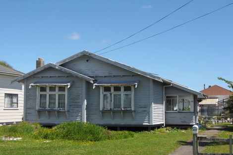 Photo of property in 132 Romilly Street, Westport, 7825