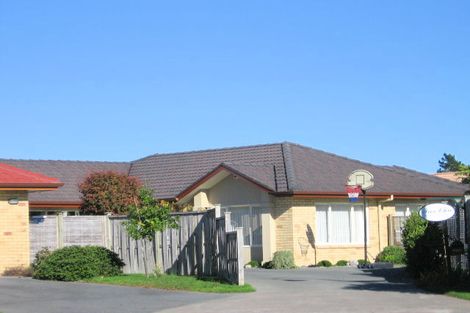 Photo of property in 9 Millstone Lane, Henderson, Auckland, 0612
