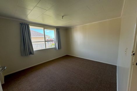 Photo of property in 5 Wroughton Crescent, Otara, Auckland, 2023
