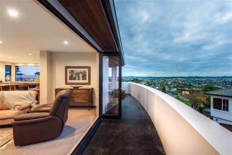 Photo of property in 9 Durness Place, Red Beach, 0932