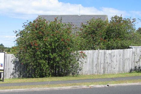Photo of property in 161a Oaktree Avenue, Browns Bay, Auckland, 0630