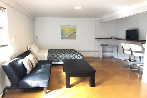 Photo of property in 26 Gretel Place, Hillcrest, Auckland, 0627