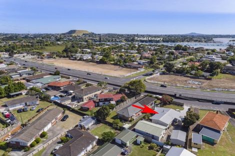 Photo of property in 99 Pakuranga Road, Pakuranga, Auckland, 2010
