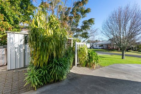 Photo of property in 27 Marian Drive, Inner Kaiti, Gisborne, 4010