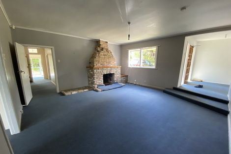 Photo of property in 87 Konini Road, Titirangi, Auckland, 0604