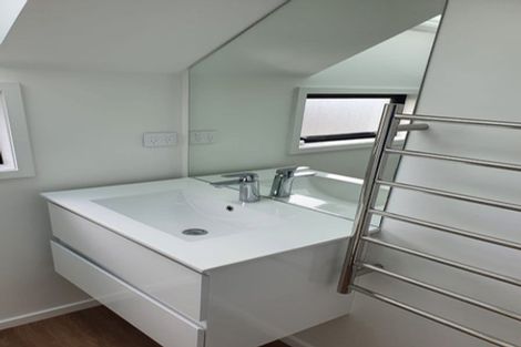 Photo of property in 4/21 Siddal Place, Richmond, Christchurch, 8013