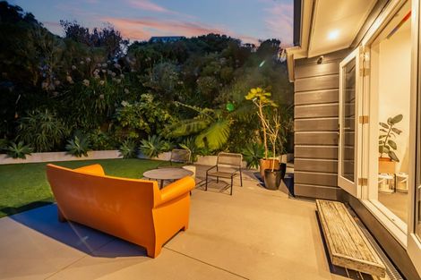 Photo of property in 42 Lohia Street, Khandallah, Wellington, 6035