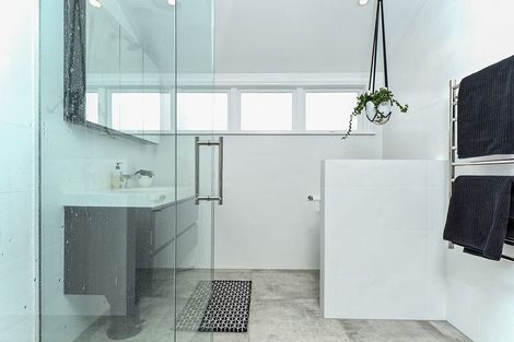 Photo of property in 29 Maranui Avenue, Point Chevalier, Auckland, 1022