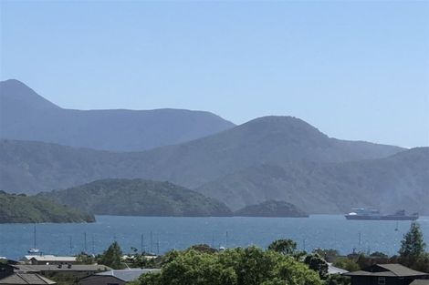 Photo of property in 9 Rimu Terrace, Waikawa, Picton, 7220