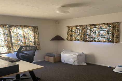 Photo of property in 1/34 Busby Hill, Havelock North, 4130