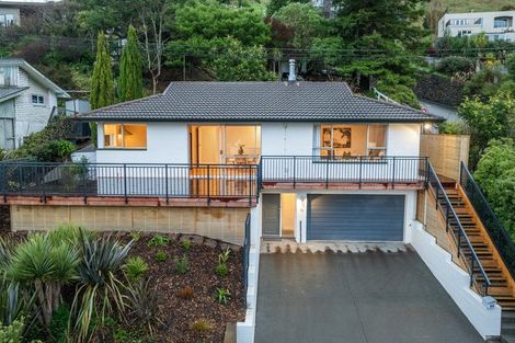 Photo of property in 23 Walkers Road, Lyttelton, 8082