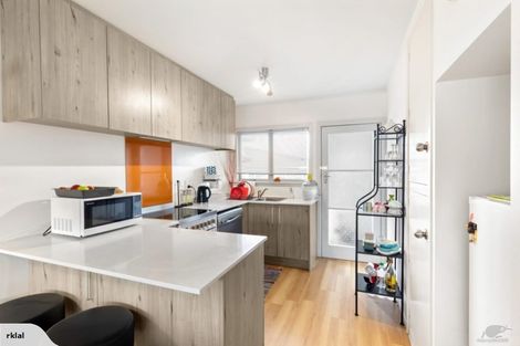 Photo of property in 1/40 Rosebank Road, Avondale, Auckland, 1026