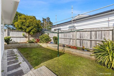 Photo of property in 18 Raymond Grace Avenue, Huapai, Kumeu, 0810