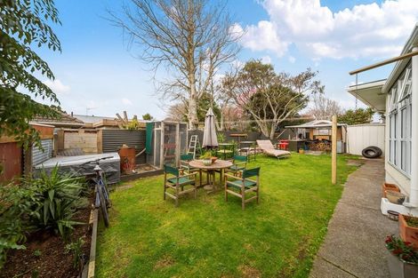 Photo of property in 109 Govett Avenue, Frankleigh Park, New Plymouth, 4310