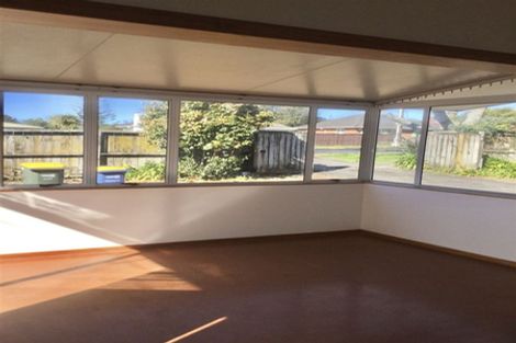 Photo of property in 137 Seabrook Avenue, New Lynn, Auckland, 0600