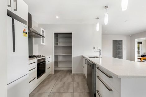 Photo of property in 12 Wattle Lane, Rangiora, 7400