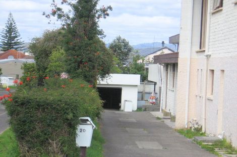 Photo of property in 20 Terrace Avenue, Mount Maunganui, 3116