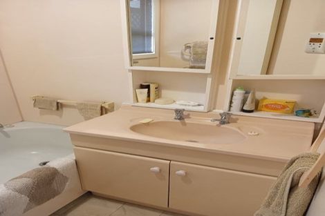 Photo of property in 15 Arawa Crescent, Tokoroa, 3420