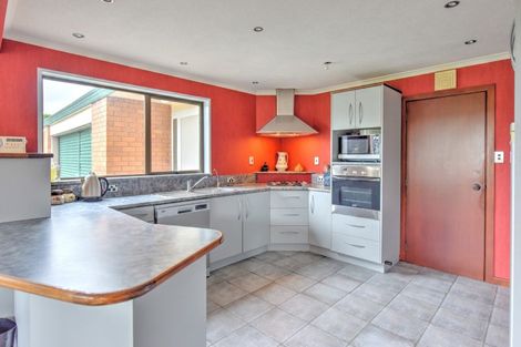 Photo of property in 9 Kerwood Place, Gore, 9710