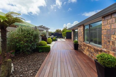 Photo of property in 2 Jeannie Way, Waikanae Beach, Waikanae, 5036