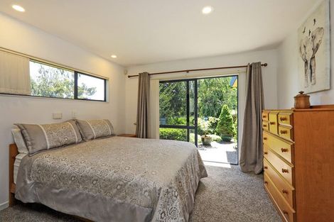 Photo of property in 58 Palmerston Road, Havelock North, 4130