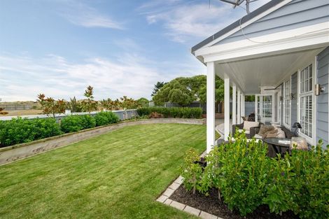 Photo of property in 82 Aston Drive, Waimairi Beach, Christchurch, 8083