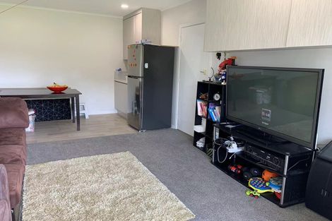 Photo of property in 3/18 Fowler Street, Northcote, Auckland, 0627