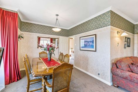 Photo of property in 1 Windermere Rise, Rototuna, Hamilton, 3210