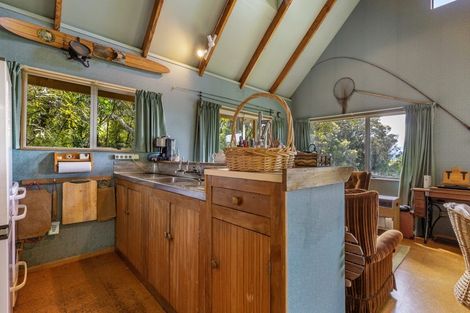 Photo of property in 77 Kaiuru Avenue, Pukawa Bay, Turangi, 3381