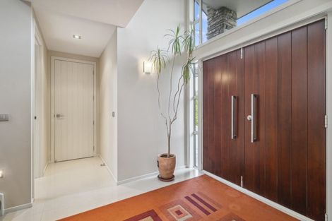 Photo of property in 1/46 Shepherd Road, Waipahihi, Taupo, 3330