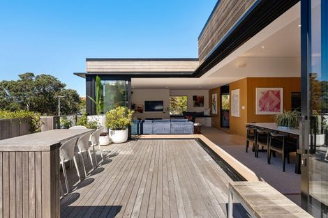 Photo of property in 3 Homewood Avenue, Karori, Wellington, 6012