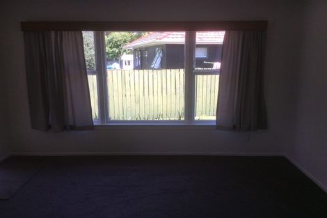 Photo of property in 77 Birdwood Avenue, Papatoetoe, Auckland, 2025