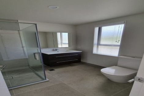 Photo of property in 2/28 Raukawa Street, Stokes Valley, Lower Hutt, 5019