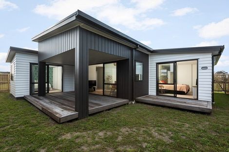 Photo of property in 5 Seafoam Place, Waihi Beach, 3611