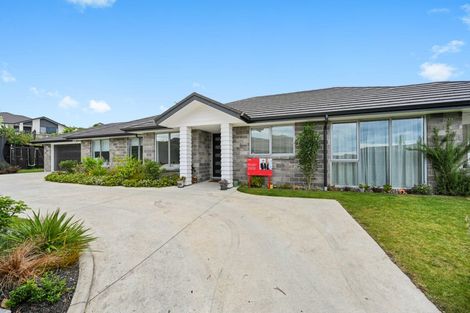 Photo of property in 18 Drower Glen, Flagstaff, Hamilton, 3210